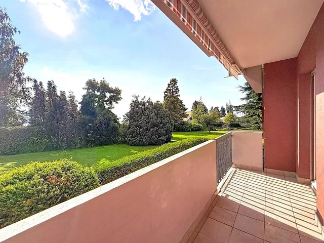 Balcony; view, tile floor