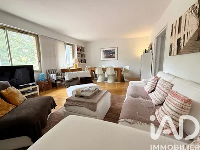 Wohnzimmer; blick, tageslicht, moderner stil