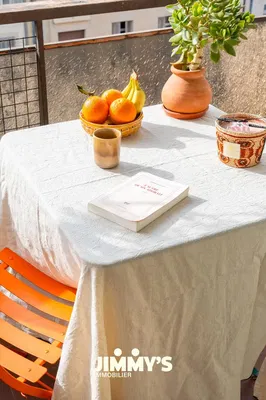 Balkon; výhled, přirozené světlo