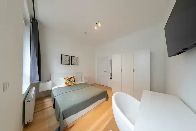 Quarto; luz natural, estilo moderno