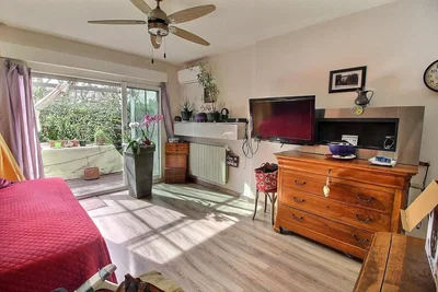 Yatak odası; doğal ışık, manzara