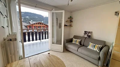 غرفة معيشة; إطلالة, ضوء طبيعي, أسلوب عصري