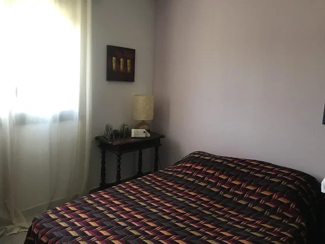 Bedroom; natural light, modern style