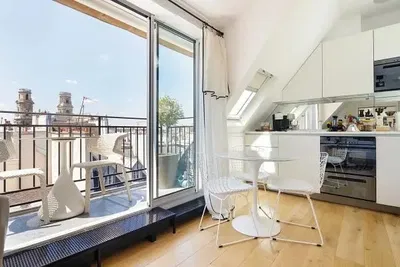 Mutfak; manzara, doğal ışık