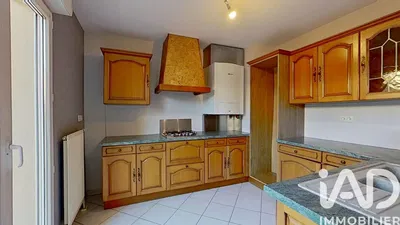 Кухиња; кухињски апарати, плочице, реновиран