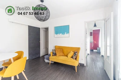 Oturma odası; modern stil, doğal ışık