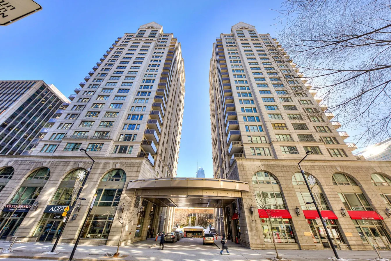 Maison et environs; vue