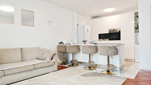Kitchen; modern style, tile floor