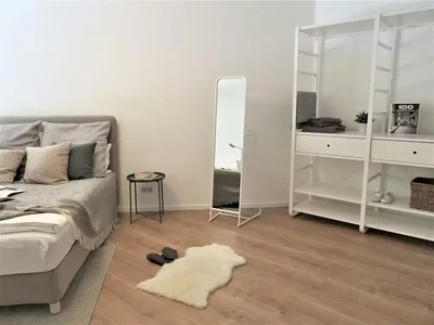 Chambre; parquet, lumière naturelle, style moderne