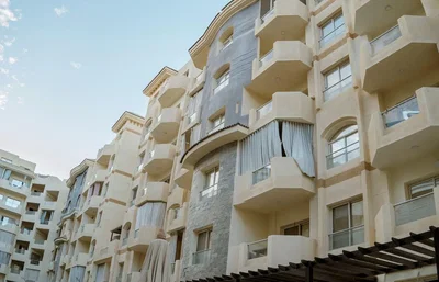 Huis en omgeving; uitzicht