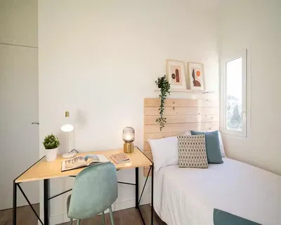 Schlafzimmer; tageslicht, moderner stil