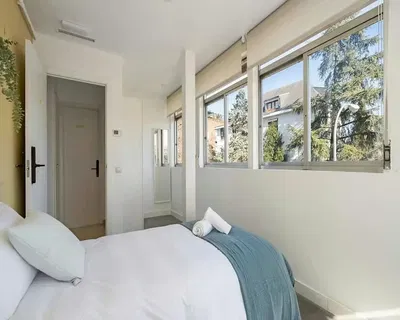 Schlafzimmer; tageslicht, blick