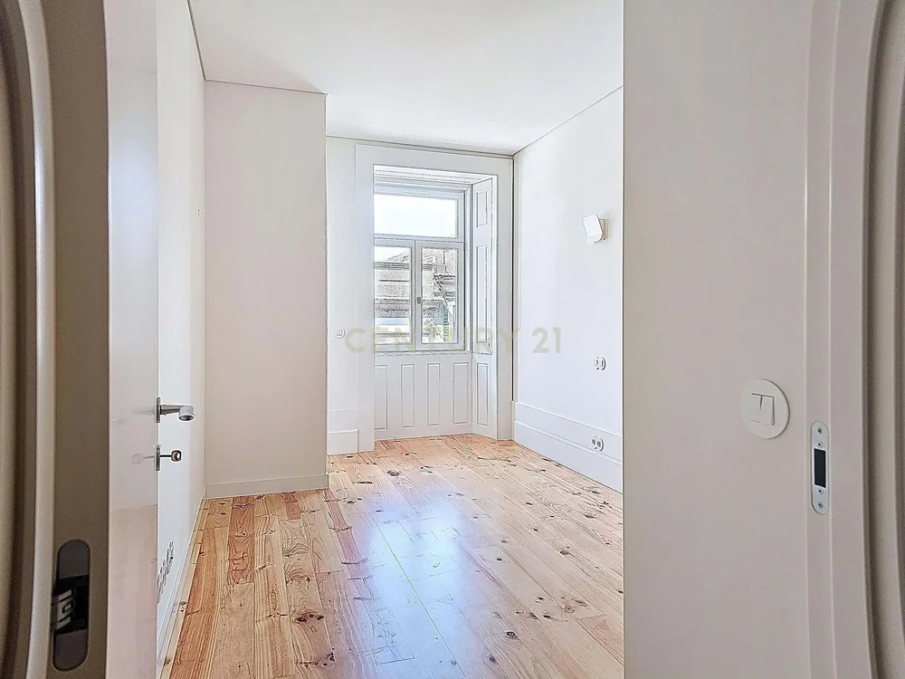 Kammer; holzboden, tageslicht, renoviert