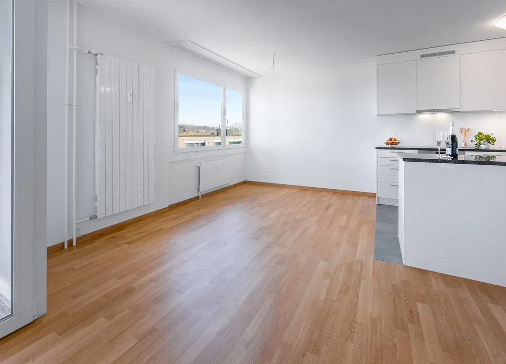 Wohnzimmer; blick, holzboden, tageslicht, moderner stil