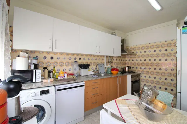 Kitchen; kitchen appliances, tile floor