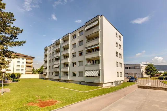 Haus und umgebung; blick