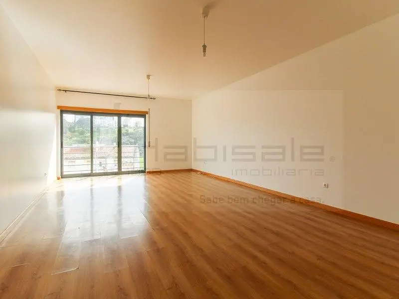 Wohnzimmer; holzboden, tageslicht, blick