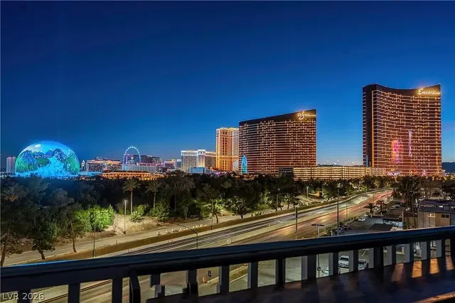 Балкон; гледка