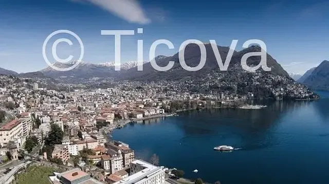 Haus und umgebung; blick