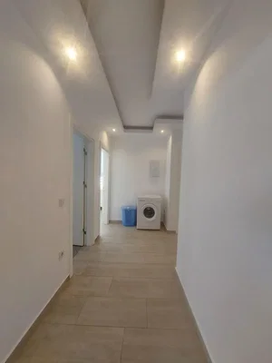 أخرى; أرضية من البلاط, ضوء طبيعي