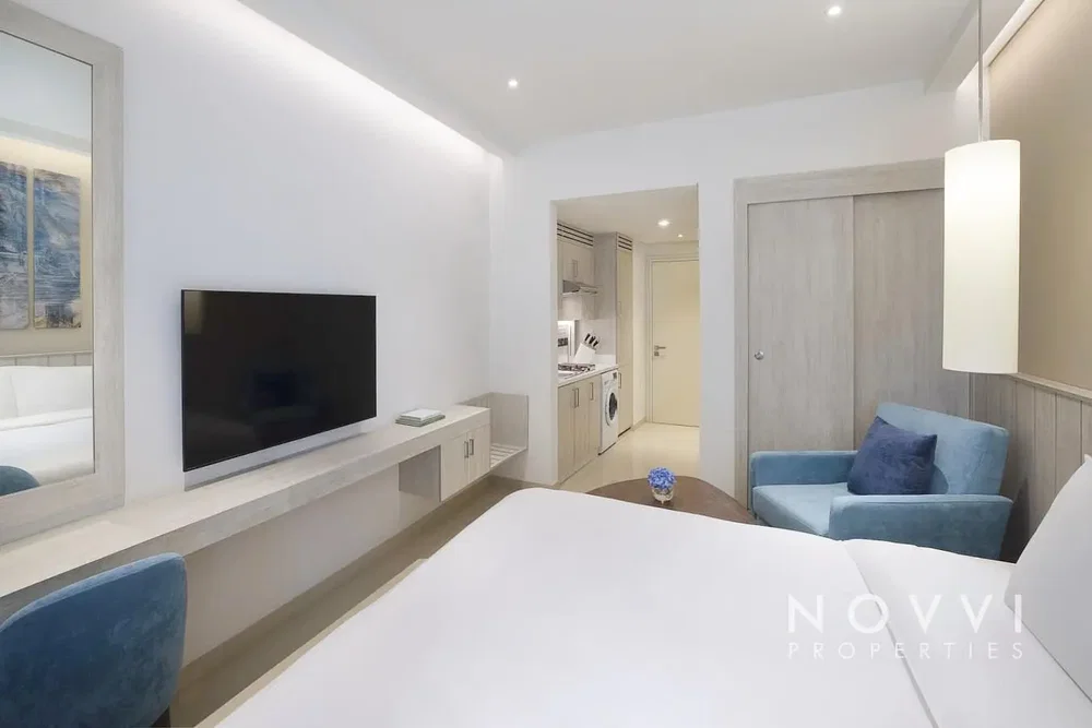 Chambre; style moderne, rénové, lumière naturelle