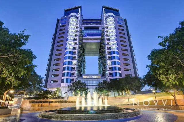 المنزل والمناطق المحيطة; إطلالة