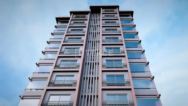 المنزل والمناطق المحيطة; إطلالة, أسقف عالية