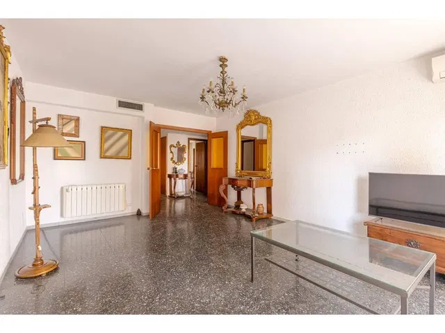 Дневна соба; рустикални стил, дрвени под