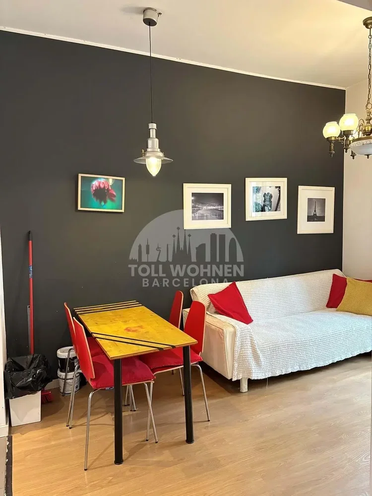 Wohnzimmer; holzboden, moderner stil