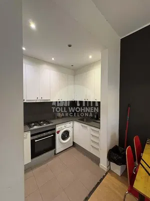 Küche; küchengeräte, fliesenboden, renoviert, tageslicht, moderner stil