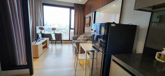 Kitchen; view, kitchen appliances, natural light