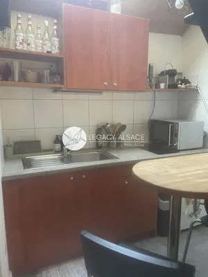 Mutfak; mutfak aletleri, fayans zemin