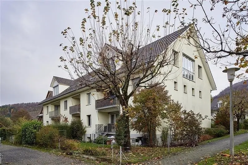 Haus und umgebung; blick