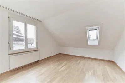 Kinderzimmer; tageslicht, holzboden