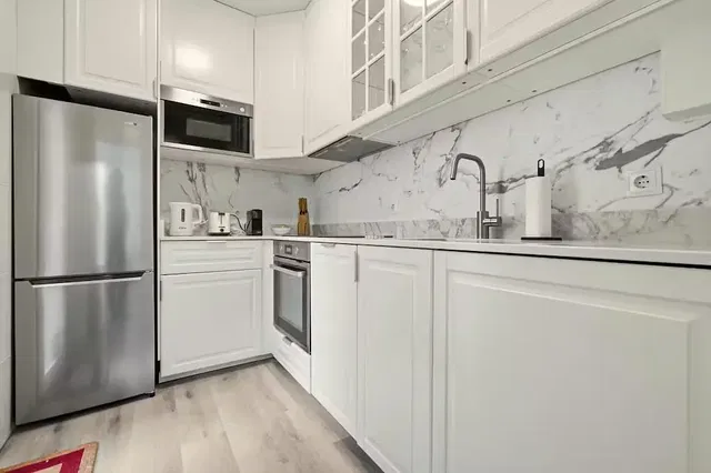 Kitchen; kitchen appliances, renovated, modern style