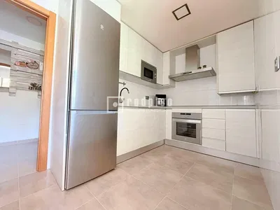 Mutfak; mutfak aletleri, fayans zemin, tadilatlı, doğal ışık, modern stil