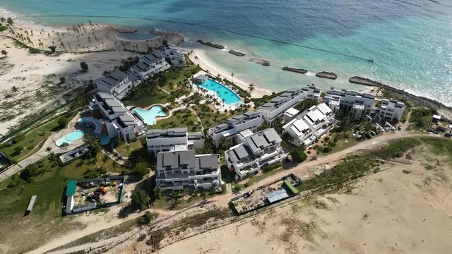 Кућа и околина; поглед