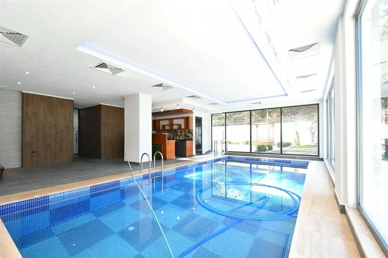 أخرى; إطلالة, أرضية من البلاط, ضوء طبيعي