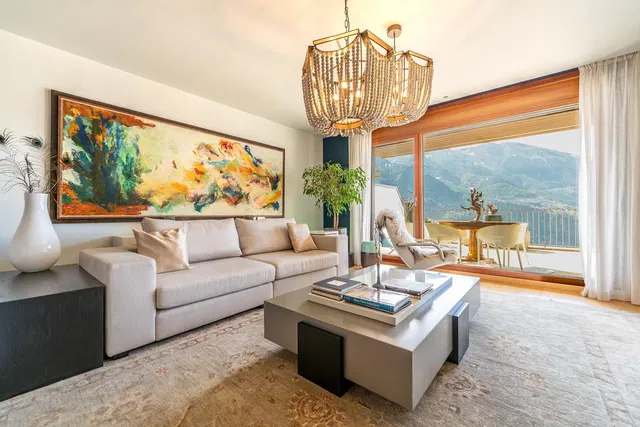 Salón; vista, luz natural, estilo moderno