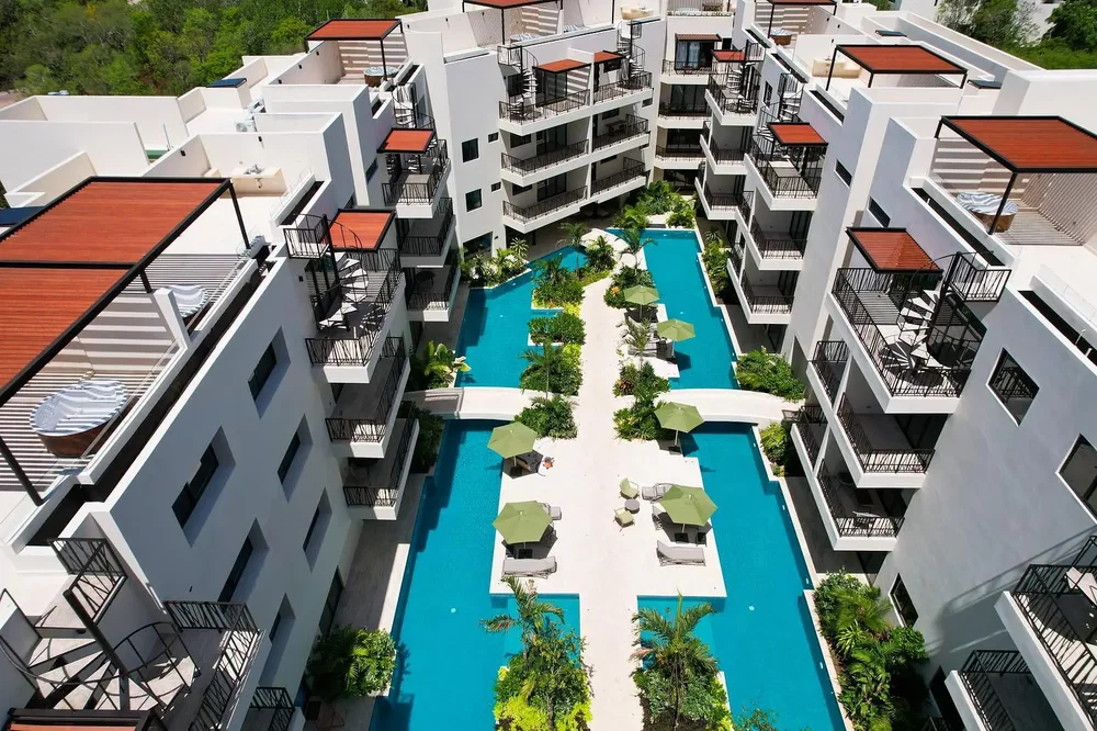 Haus und umgebung; blick