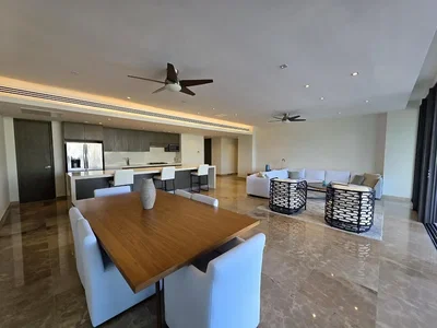 Wohnzimmer; fliesenboden, küchengeräte, tageslicht, moderner stil