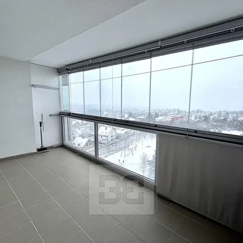 Living room; view, tile floor