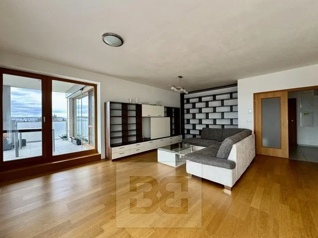 Wohnzimmer; blick, holzboden, tageslicht, moderner stil