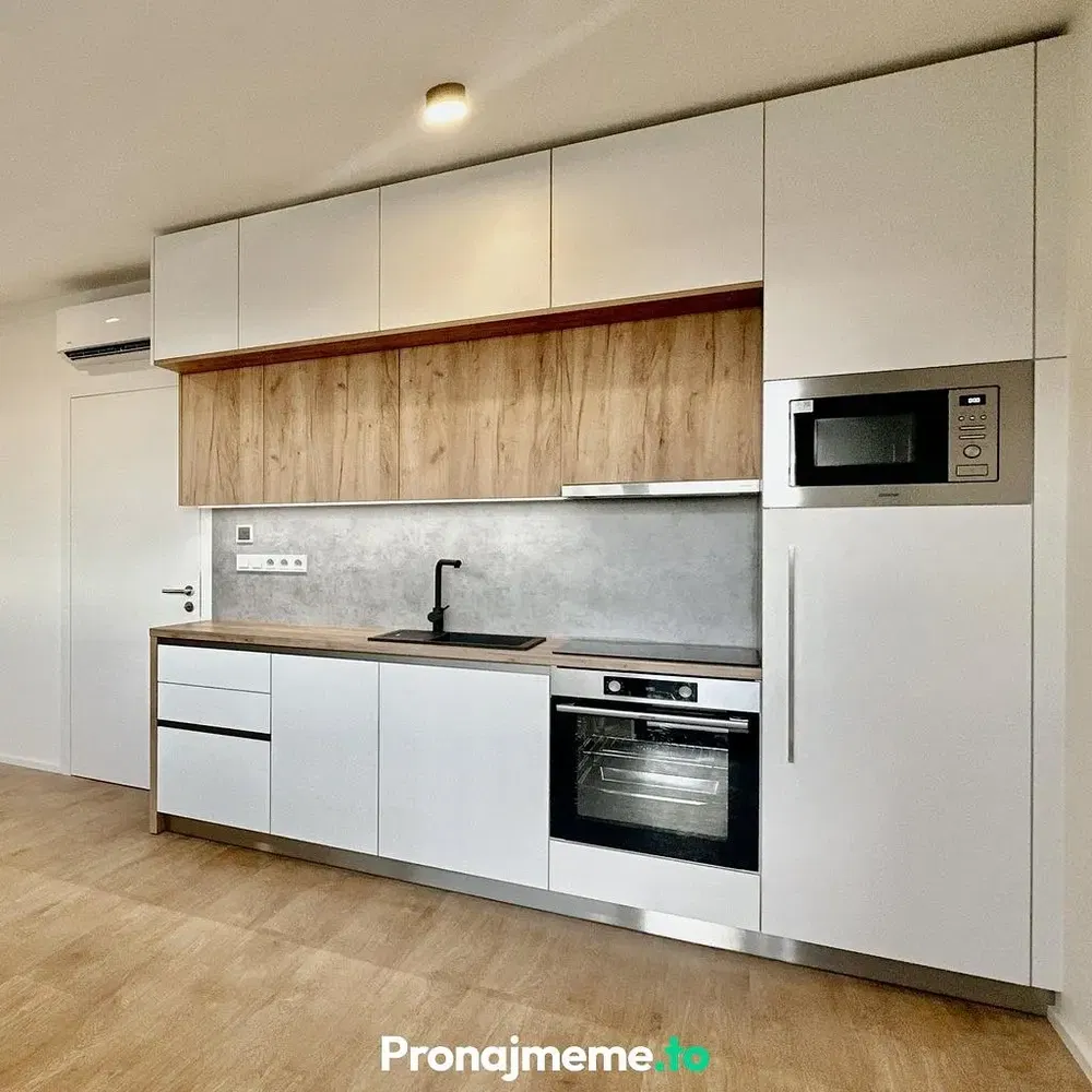 Küche; küchengeräte, renoviert, moderner stil