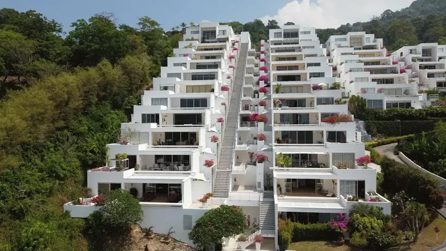 Кућа и околина; поглед