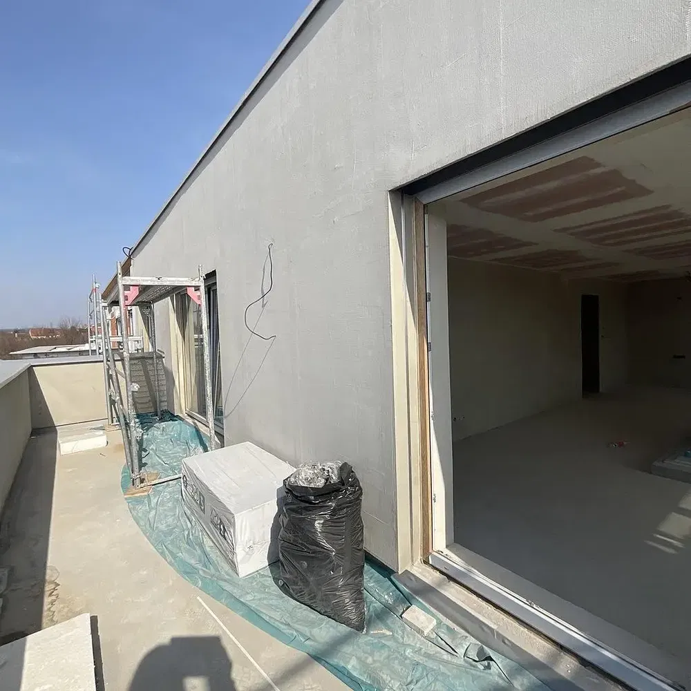 Balkon; tadilat gerekiyor