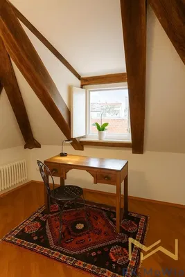 Kammer; holzbalken, holzboden, tageslicht, rustikaler stil, blick