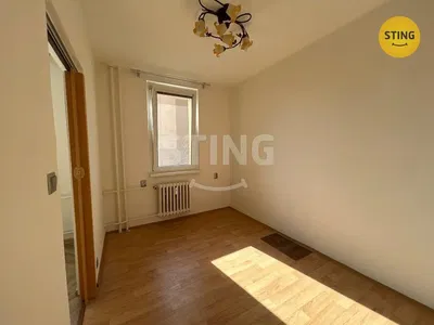 Chambre; parquet, lumière naturelle