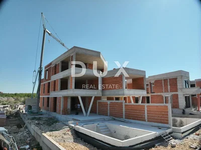 المنزل والمناطق المحيطة