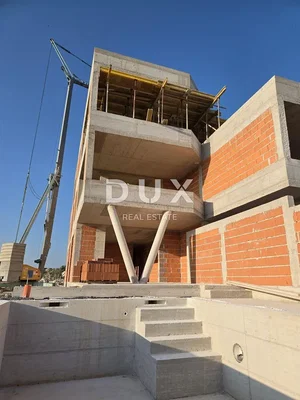 المنزل والمناطق المحيطة